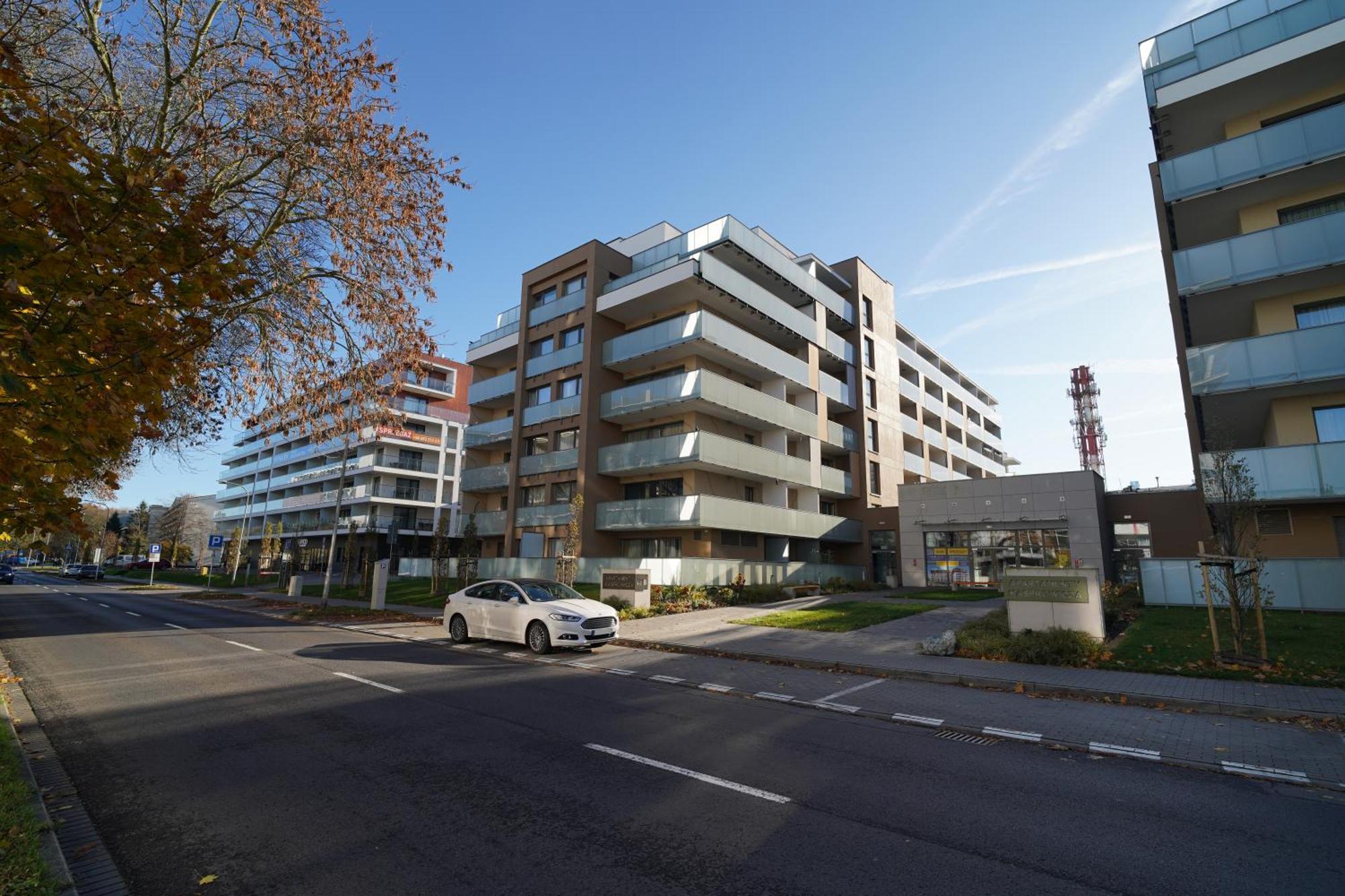 Lulu - Pod Masztami - Dwupokojowy - Basen Silownia Parking Apartment *