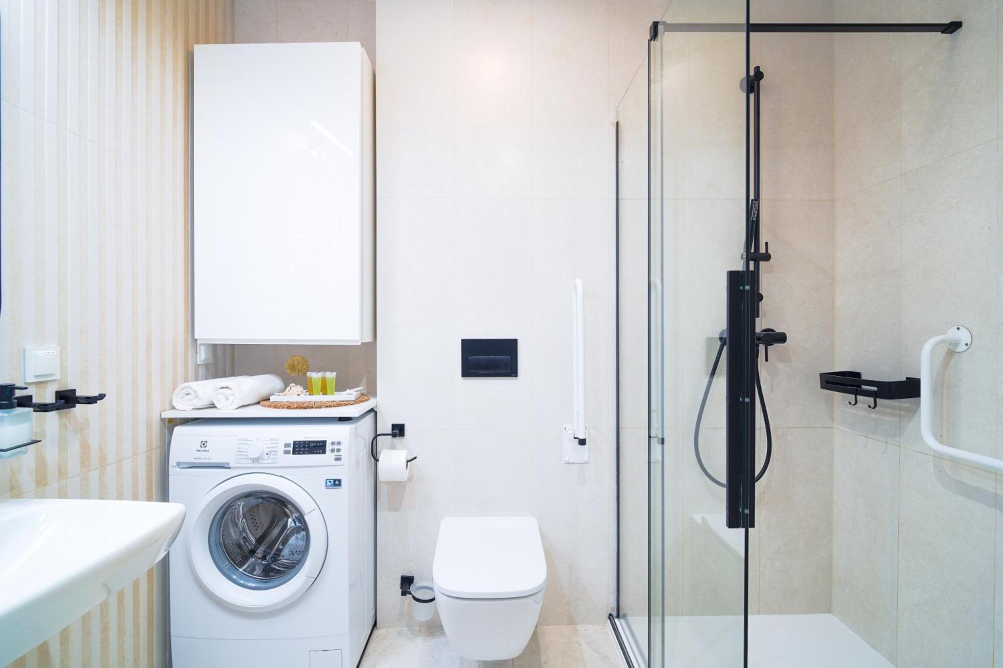 Lulu - Pod Masztami - Dwupokojowy - Basen Silownia Parking Apartment Kolobrzeg